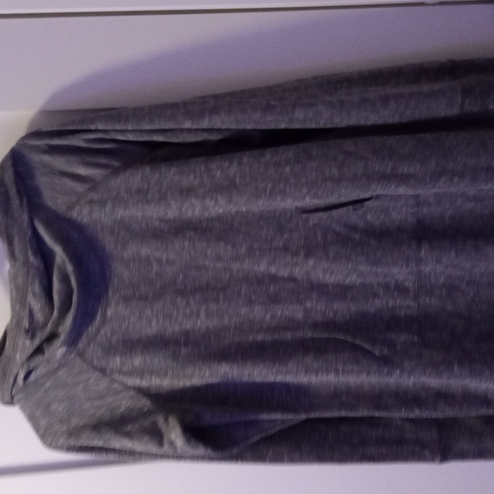 Gaiam hooded dress